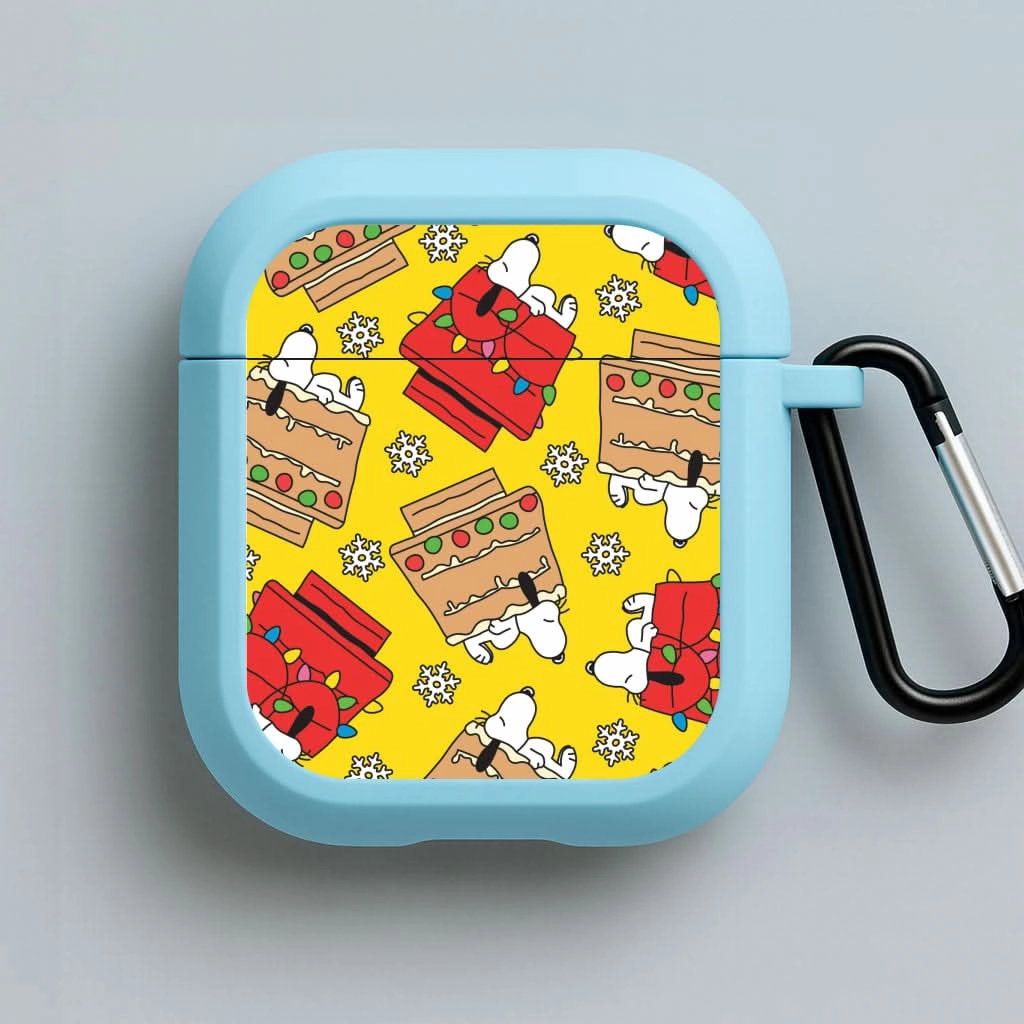 Trendy Compact Shell Cartoon Beagle Fairylights And Gingerbead Pattern AirPods Case