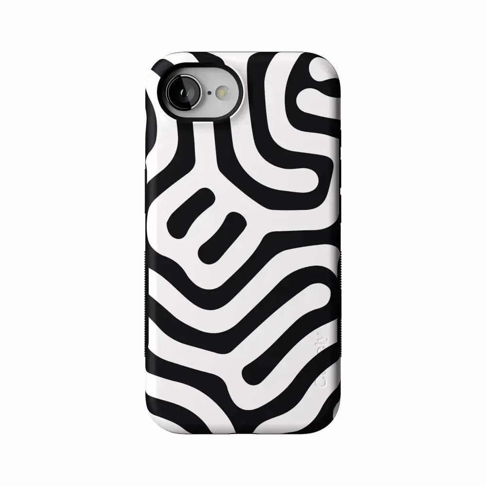 Maze | High Contrast Design Case Light Protection Fashion Detail